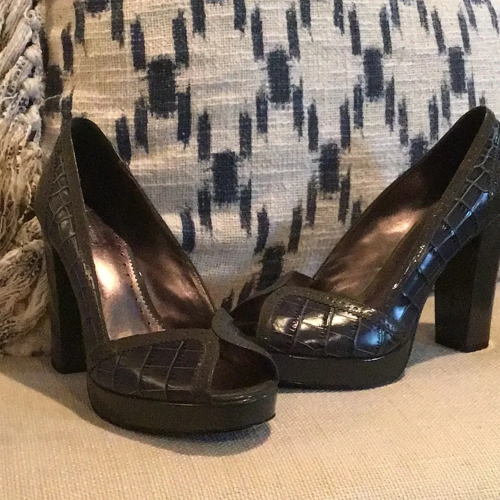 COACH Leather Peep-toe Pumps